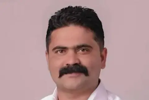 ദളിത് പീഡനം: കൗൺസിലർ പ്രശോഭിന്റെ ജാമ്യാപേക്ഷ കോടതി തള്ളി