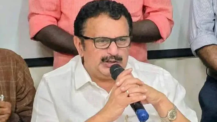 അന്നം മുടക്കിയതല്ല, നടപടി പരാതിയെ തുടർന്നെന്ന് മന്ത്രി; ആലപ്പുഴയിൽ സ്ഥലം കയ്യേറിയെന്ന പരാതിക്കുപിന്നാലെ കമ്മ്യൂണിറ്റി കിച്ചനിൽ നടപടി, നിലവിൽ പദ്ധതി ആലപ്പുഴയിൽ മാത്രം’