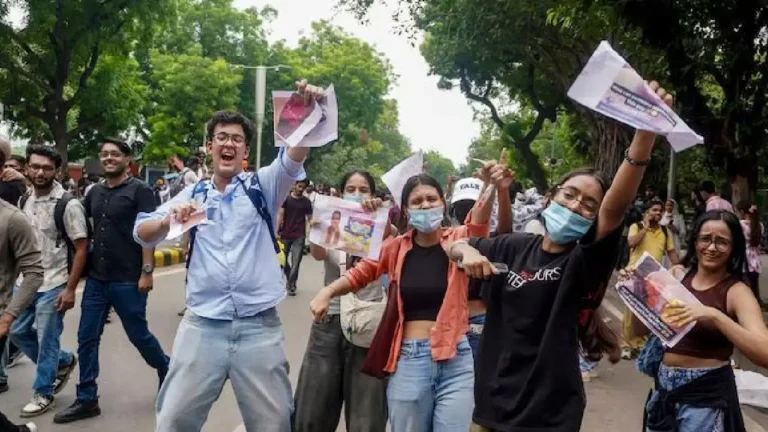 കേസുകൾ പിൻവലിക്കും; നഷ്ടപരിഹാരത്തിൽ ഉടൻ തീരുമാനം - സി.ജെ.പിയുടെ മുഴുവൻ ആവശ്യങ്ങളും അംഗീകരിച്ച് കേന്ദ്രം കേസുകൾ പിൻവലിക്കും; നഷ്ടപരിഹാരത്തിൽ ഉടൻ തീരുമാനം - സി.ജെ.പിയുടെ മുഴുവൻ ആവശ്യങ്ങളും അംഗീകരിച്ച് കേന്ദ്രം