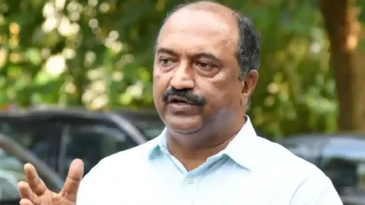 കേരള സാമൂഹിക സുരക്ഷാ പെൻഷൻ വിതരണവുമായി ബന്ധപ്പെട്ട വിമർശനം; എ കെ ബാലഗോപാൽ ചിത്രം