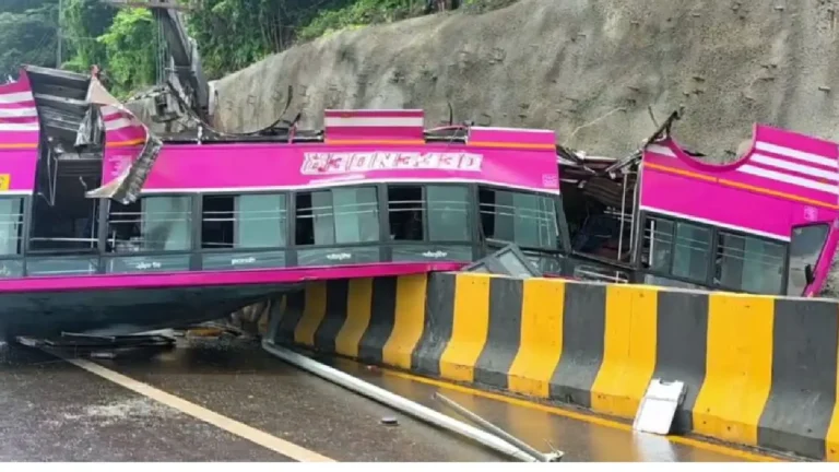 കുറ്റിപ്പുറം ബസ് അപകടം: അപകടത്തിന് കാരണം അമിതവേഗത , മോട്ടോർ വാഹന വകുപ്പിൻ്റെ റിപ്പോർട്ട് bus accident